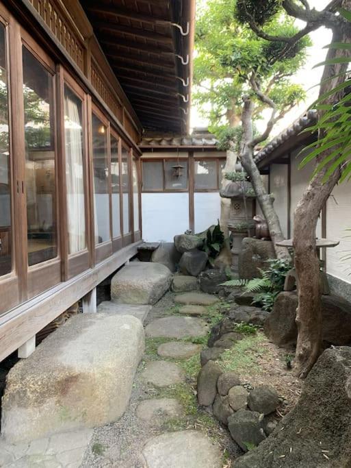 Old Japanese House Hotel Tondabayashi Екстериор снимка