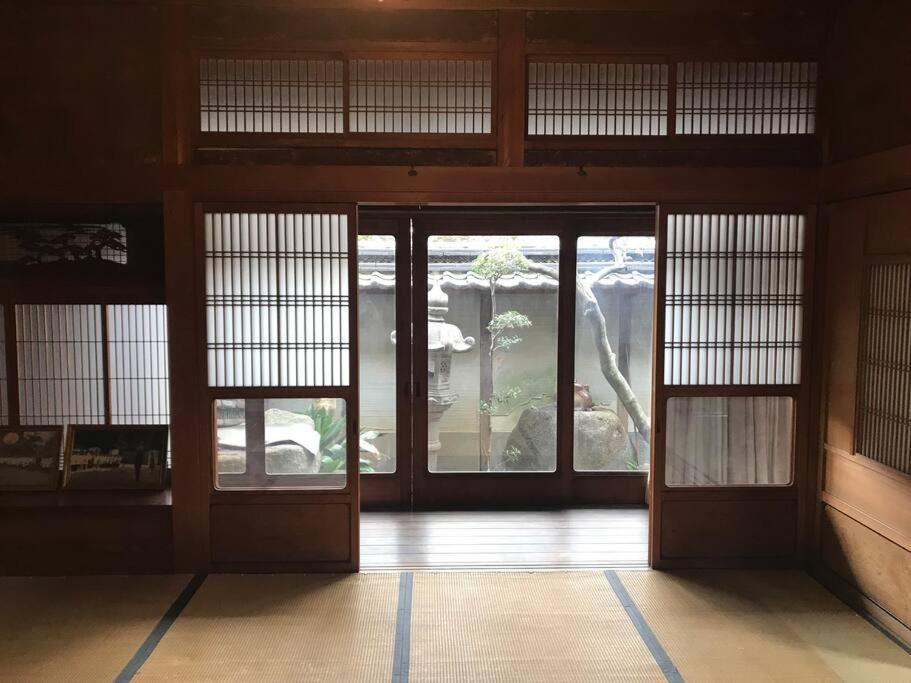 Old Japanese House Hotel Tondabayashi Екстериор снимка