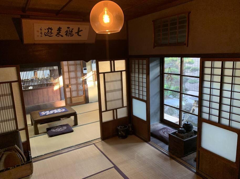 Old Japanese House Hotel Tondabayashi Екстериор снимка
